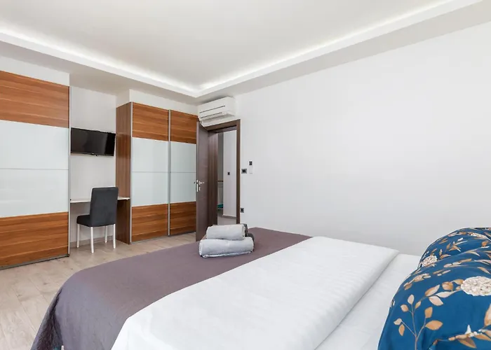 Vakantiehuis Five-bedroom In